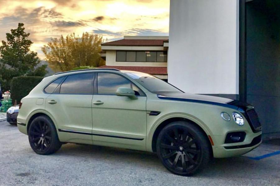 Bentley Bentayga Green and Black on Forgiato Wheels (Concavo-M) '2016